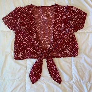 Red and white polka dot crop top front shirt size L